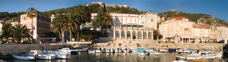 Panoramic view of the fortress, Loggia and the old harbour